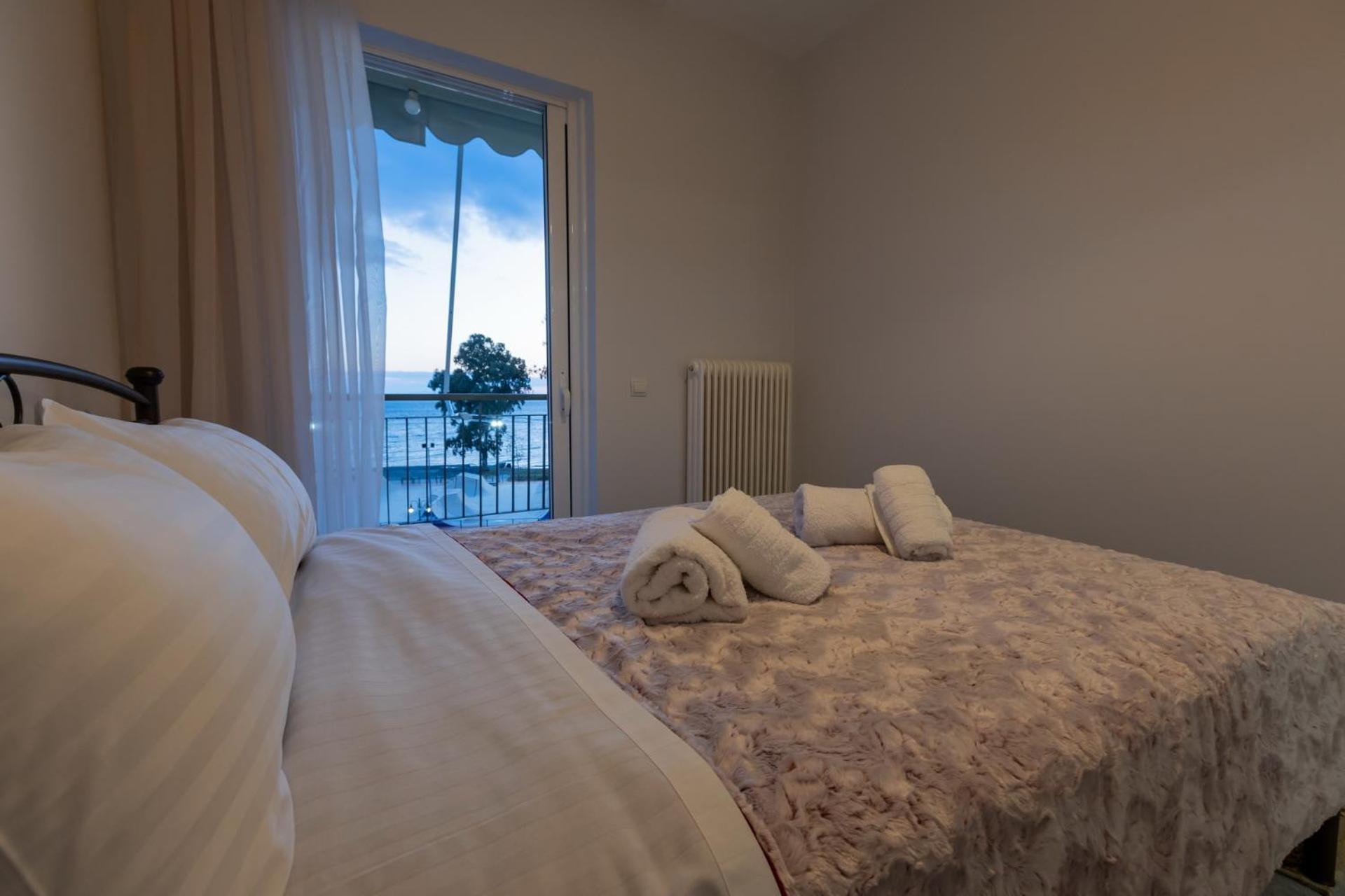 Vicky'S View House Apartment Nafpaktos Exterior photo